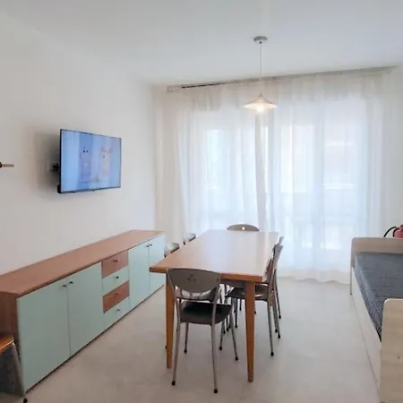 Flat With Need Appartement Bibione